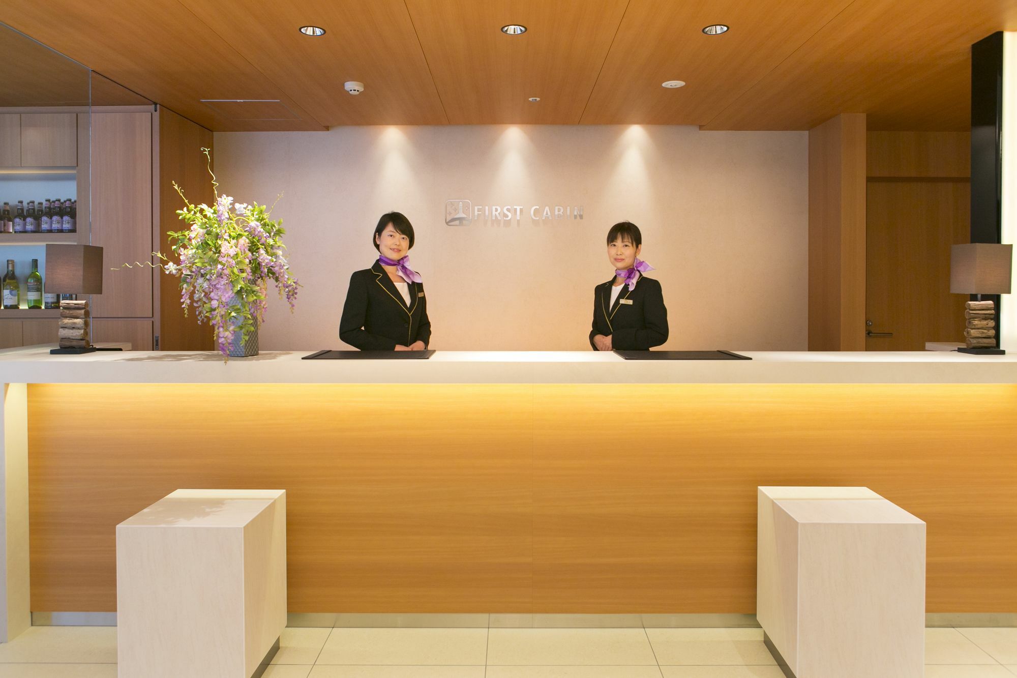 First Cabin Hanshin Nishiumeda Ōsaka Eksteriør bilde